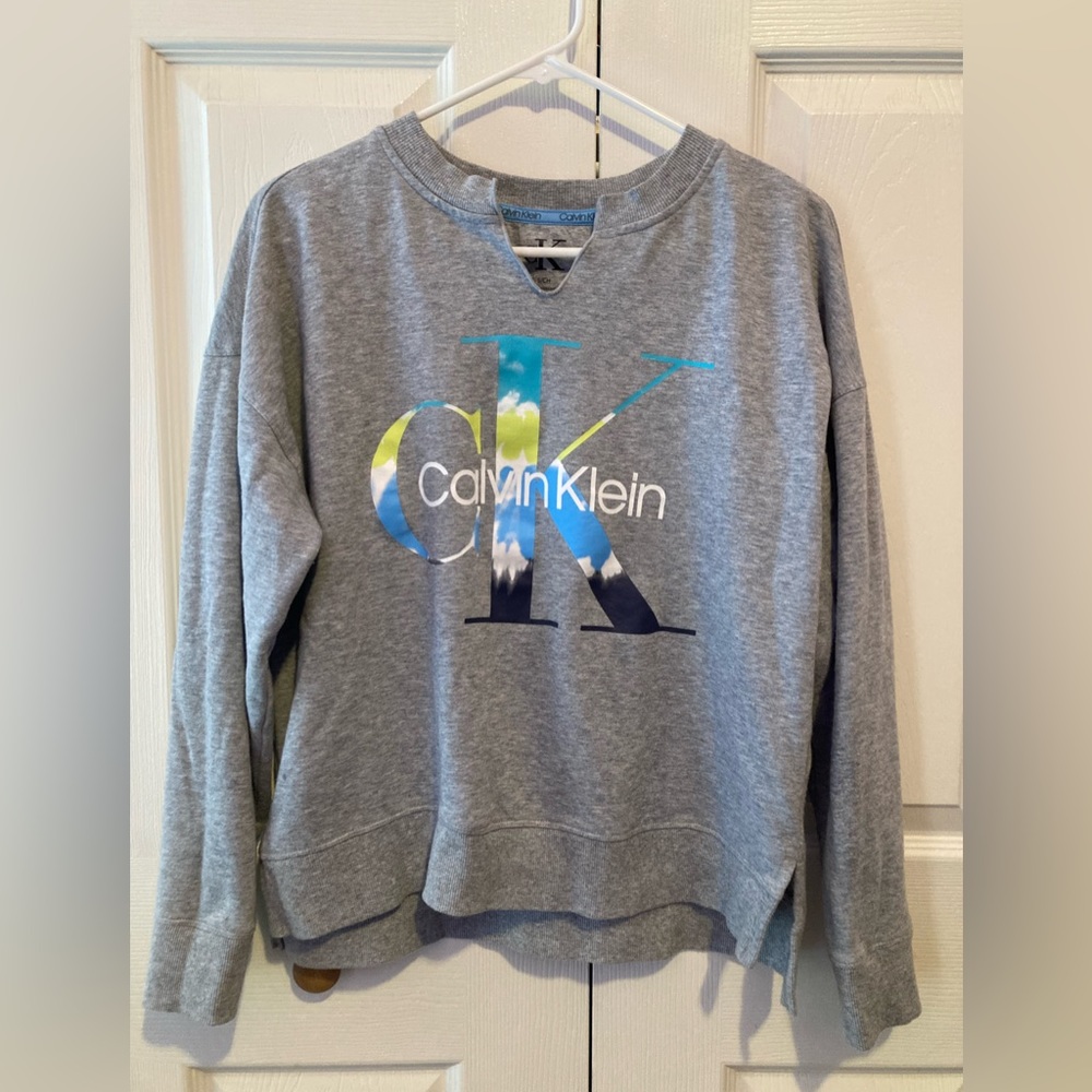 Calvin Klein Oversized Sweater Size Small